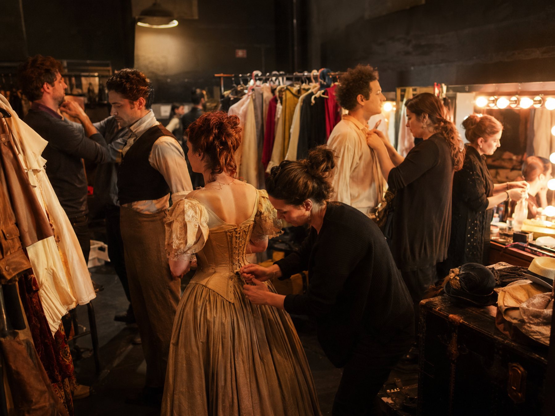 Coulisses et habillage avant spectacle